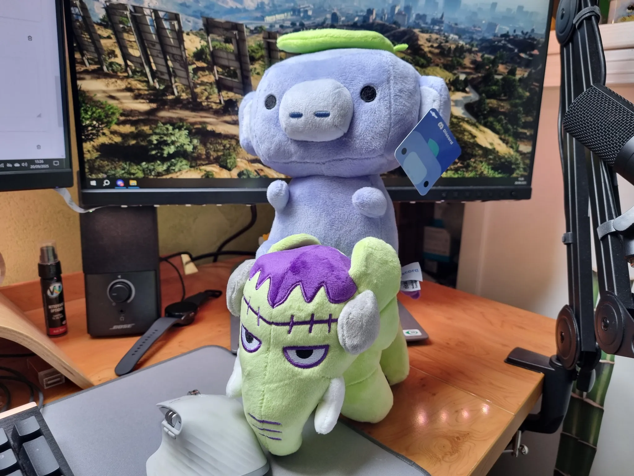 Wumpus & FrankenPHP elePHPant
