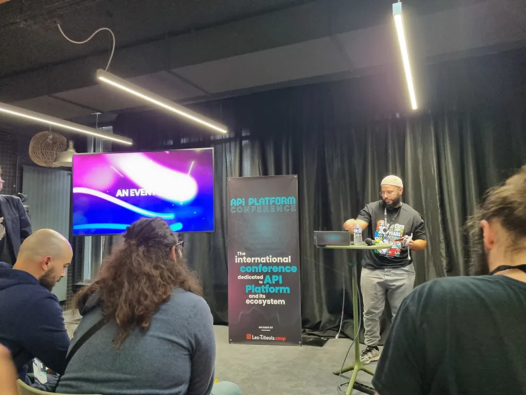 Conférence de Smaïne Milianni